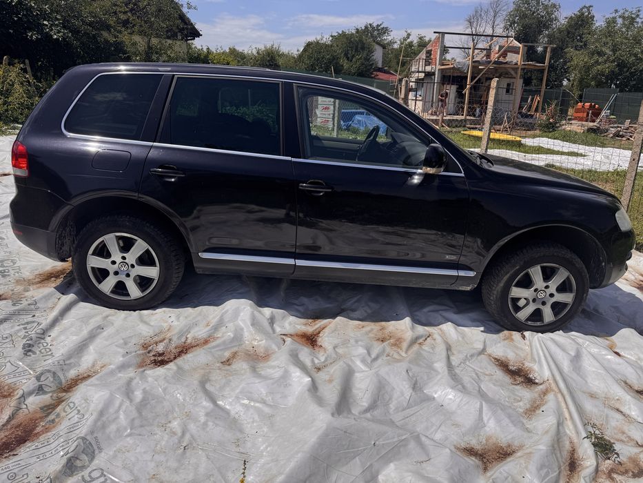 VW Touareg 3.2 на части