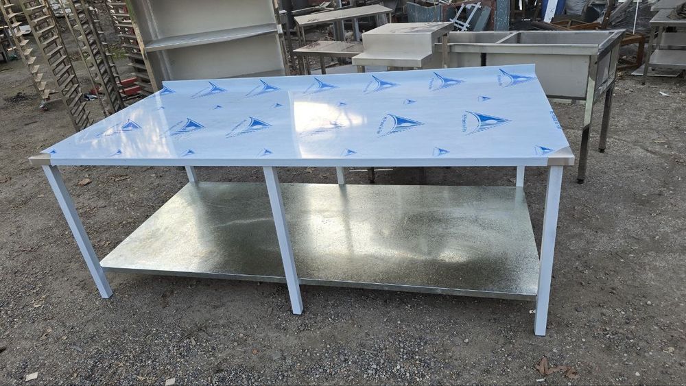 Nerjavika stollar  bor xamyonbob va sifatli