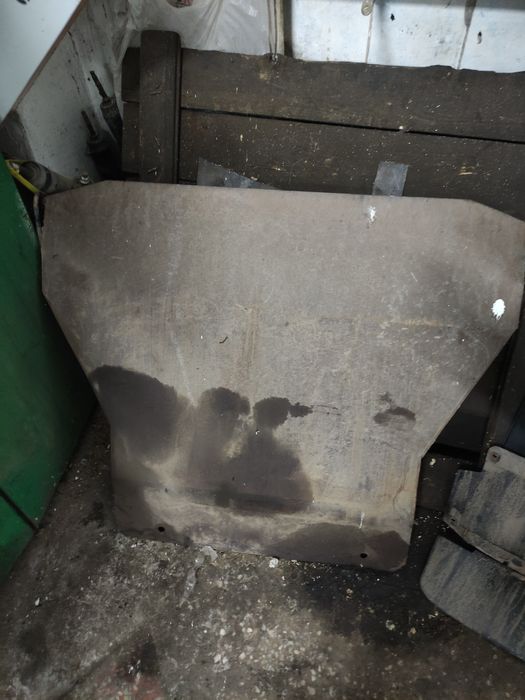 Защита картера двигателя раф 4