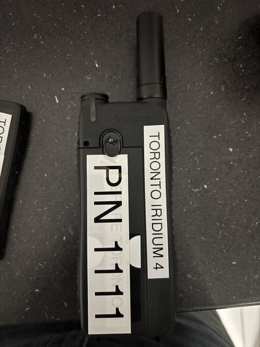 Telefon satelit Iridium 9575