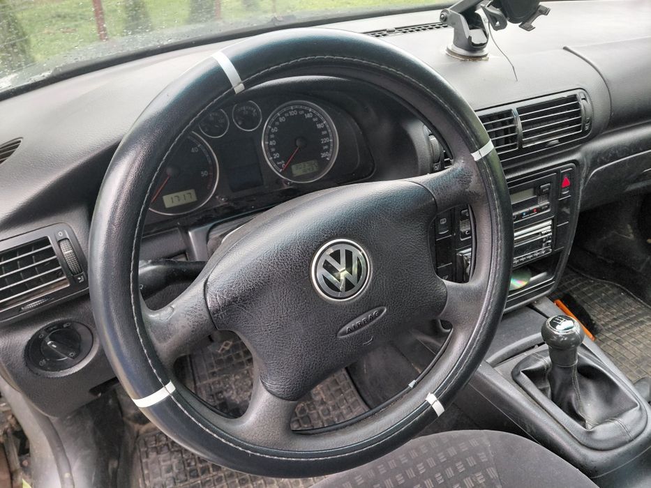 VOLKSWAGEN Passat 2003 — imagine 3