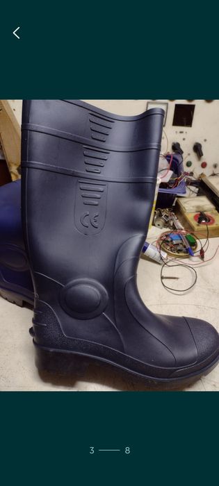 Vand cizme de cauciuc