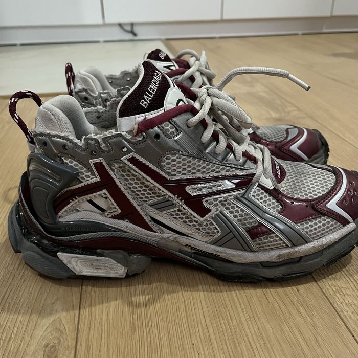 Balenciaga runner burgundy 1 към 1 топ качество