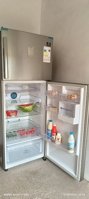 Samsung holodilnik sotiladi