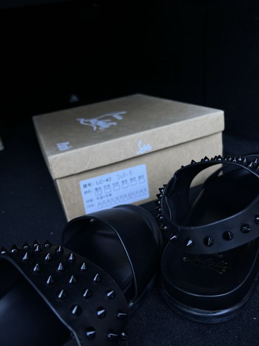 Сандали Christian Louboutin