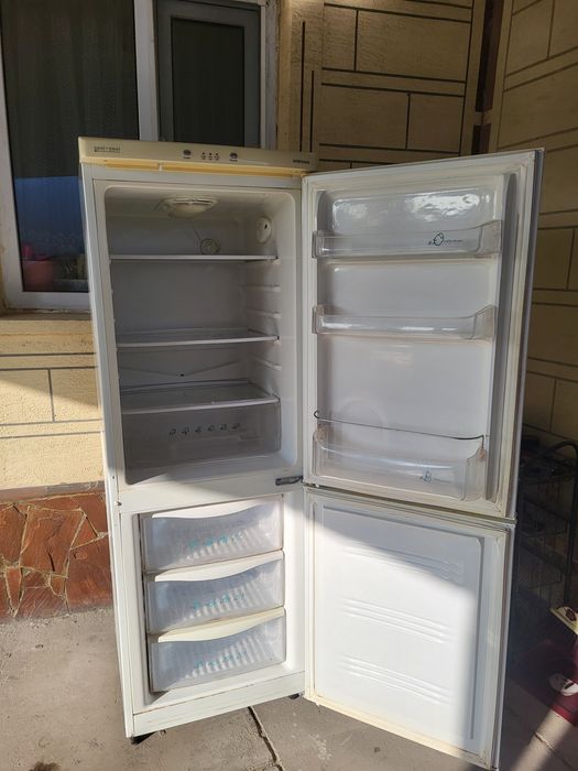 Стиральная машина автомат