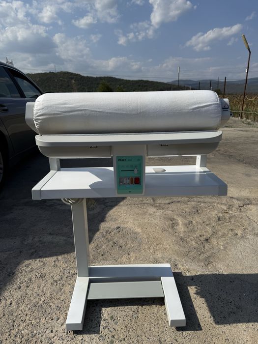 Гладачна машина / Каландър Pfaff 658 с пара