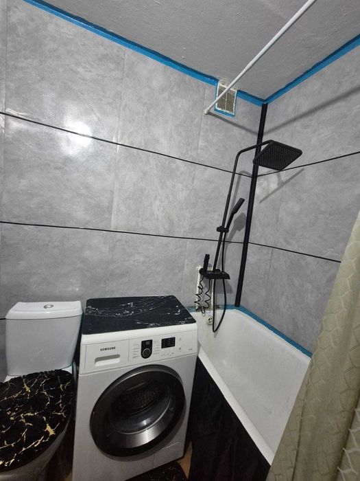 СРОЧНО продам 1 ком в 20 мкр