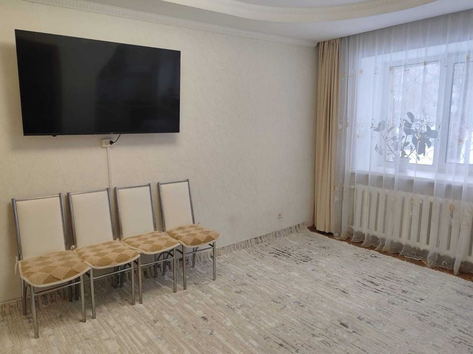 3-шка у Центра пенсионных выплат