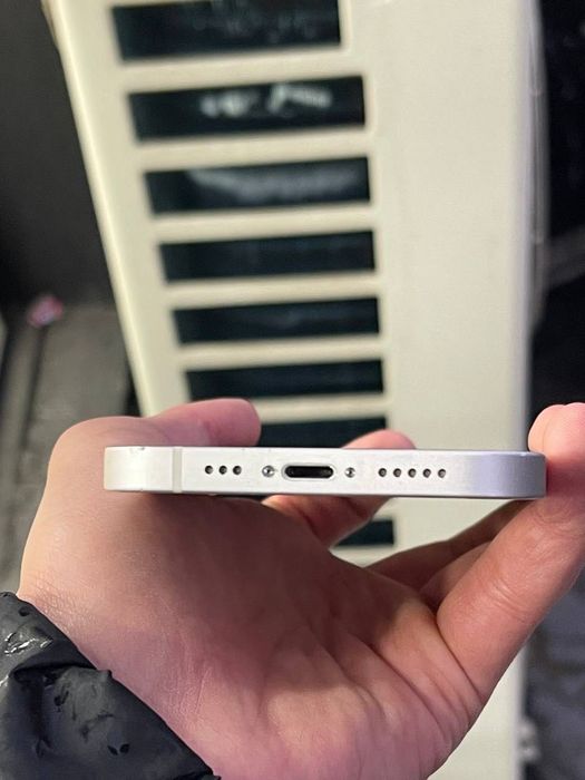 Iphone 12 с гарантией