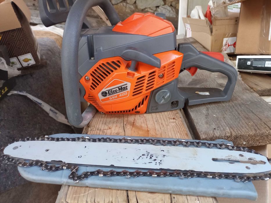 Бензинова резачка Oleo Mac GSH 400