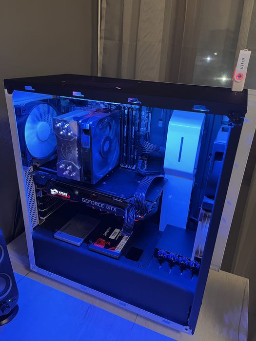 Компютър на части или цял