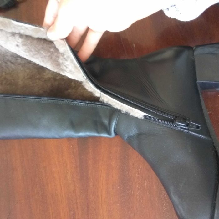 Кожаные женские сапоги.Очень качественные.Бренд.