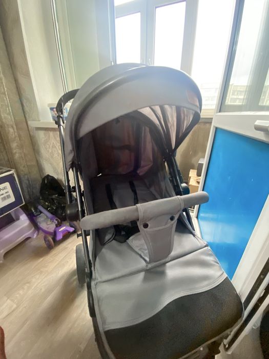 Продам коляску Teknum