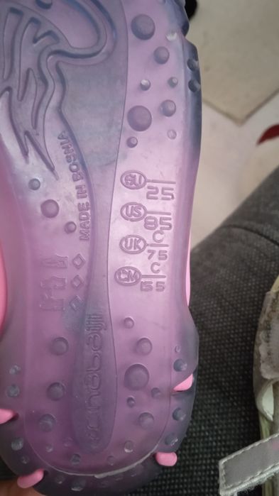 Sandale de apa și de vară