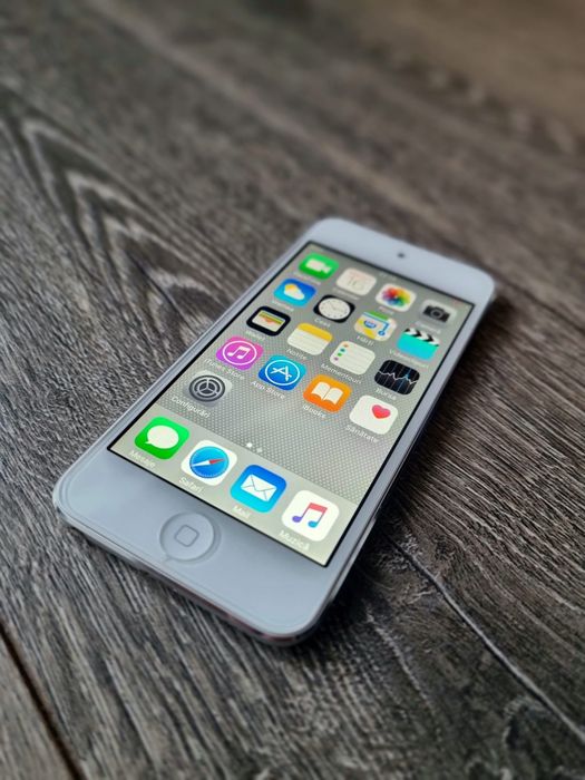 iPod Touch APPLE 5th gen.