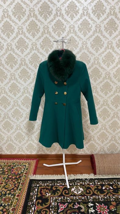 Елегантное пальто