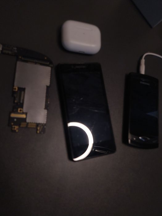 СРОЧНО!!!Продам Prestigio Multiphone P5450 Duo