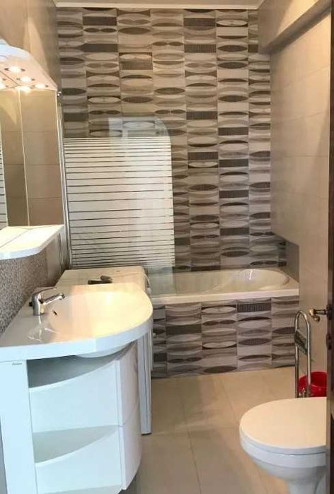 Дава се под наем Двустаен апартамент в Пловдив, Кършияка - 65 кв.м за 214.2 € - Снимка #2