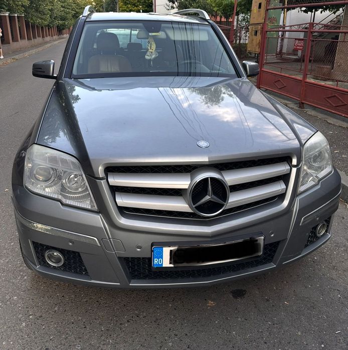 Mercedes-Benz GLK Mercedes-Benz GLK din 2011