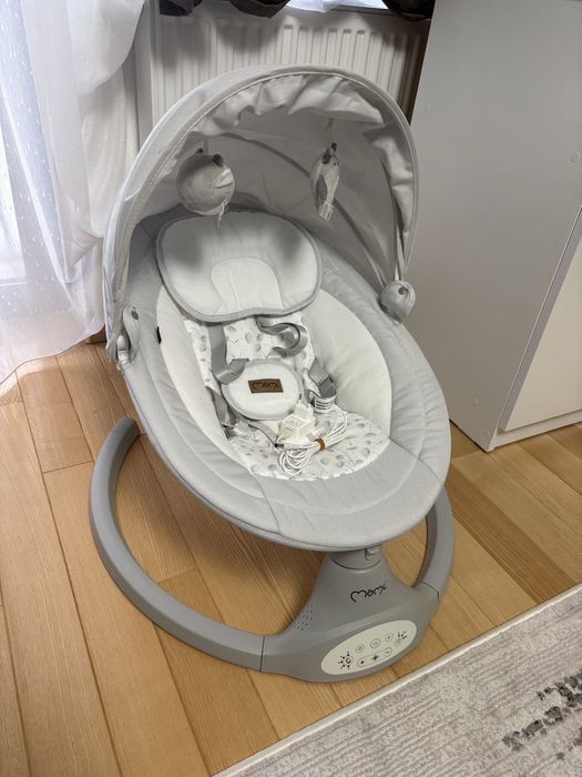 Leagan electric pentru bebelusi