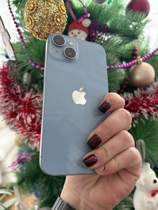 Продам iPhone 14