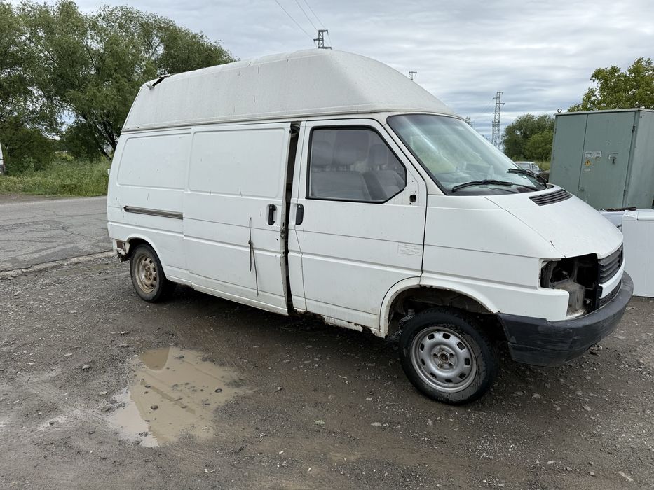 Бус Т4 2.4 дизел VW  Фолксваген на части