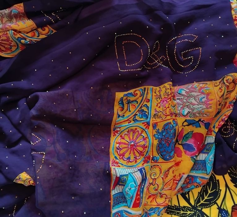 Vând materiale michael kors