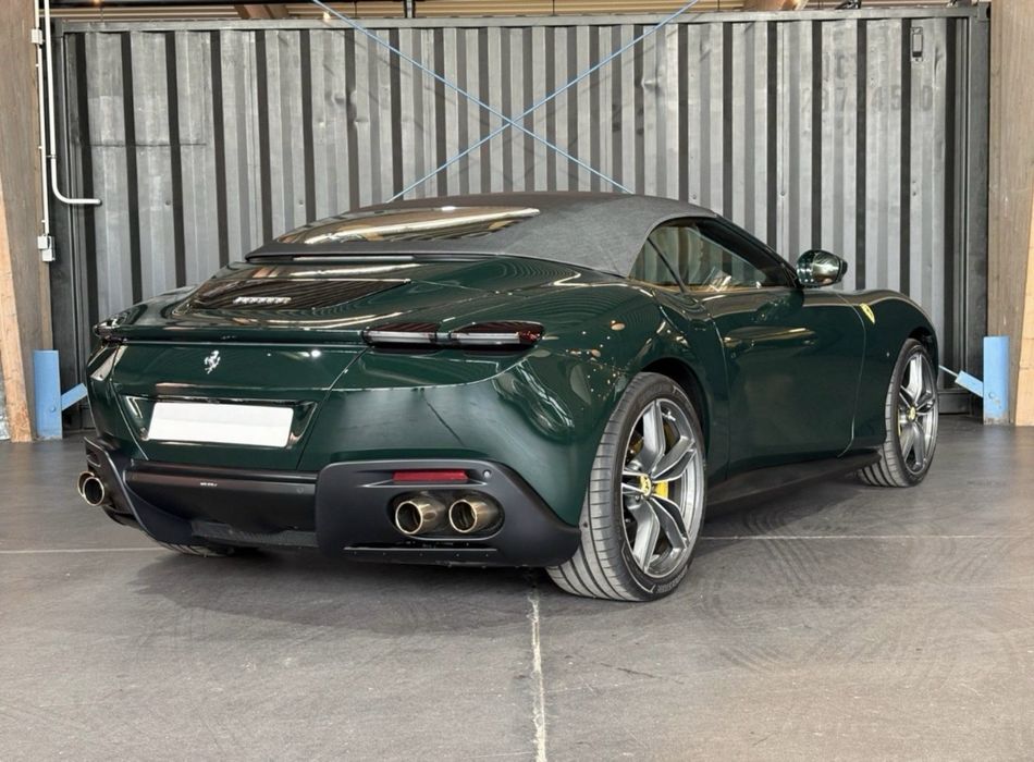 Ferrari Roma Spider 2026