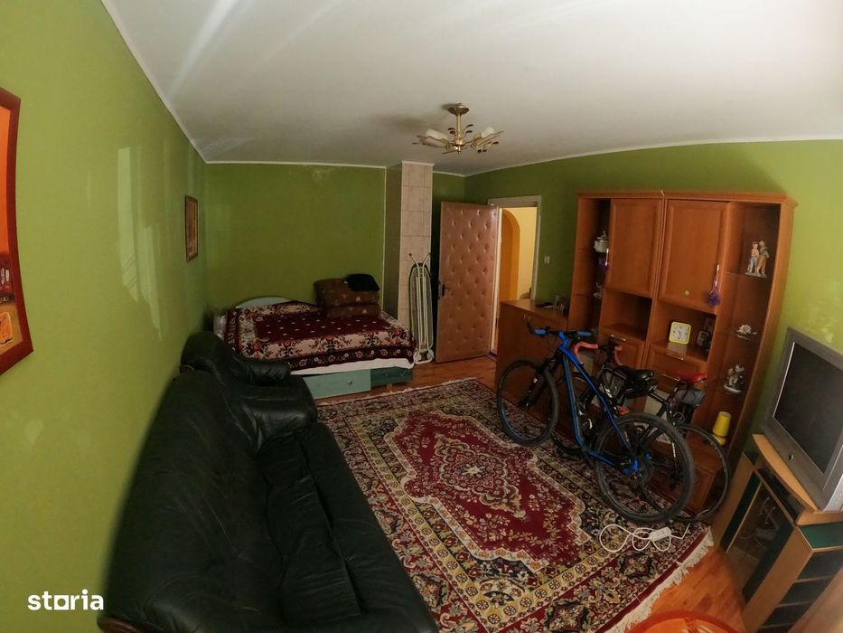 Apartament 4 camere decomandat | 88 mp | Parter | 3 bai | Zona semicen