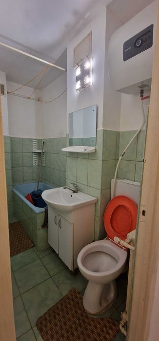 Inchiriere apartament 1 camera Nae Leonard