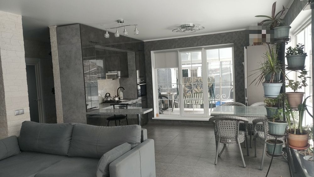 Продам дом р-н Самал