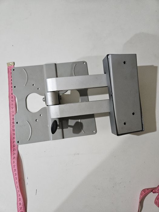 Кранштейн универсальный