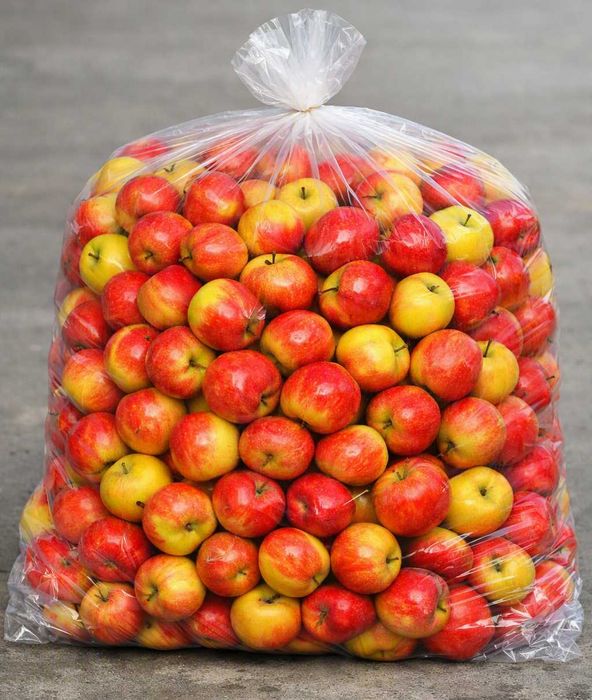 prune si mere calitatea I proaspat culese