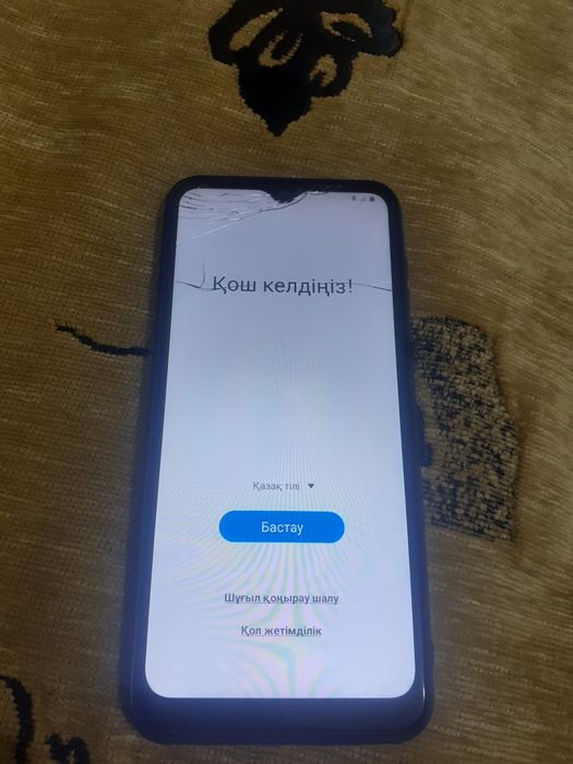 Продам самсунг А03. Б/у