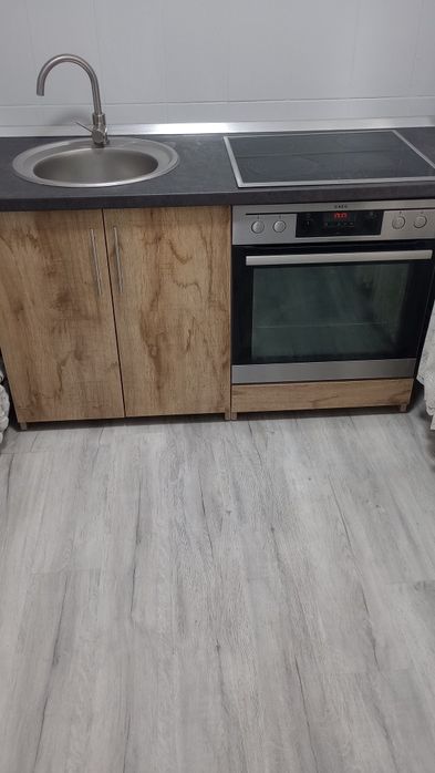 Închiriez garsonieră