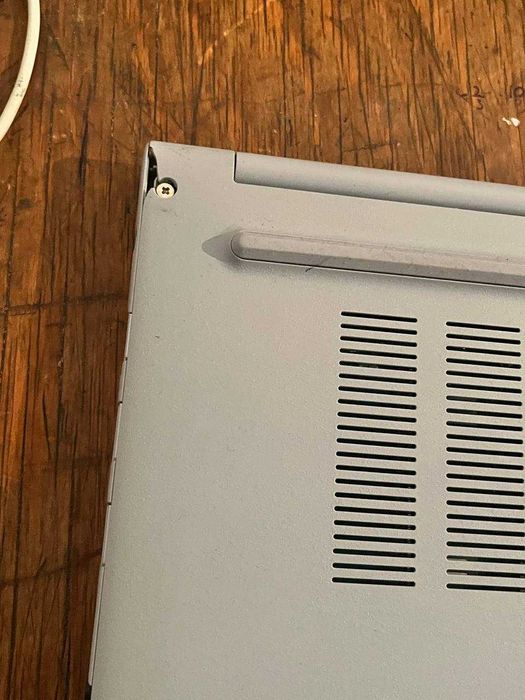 ASUS Vivobook 15.x1502z