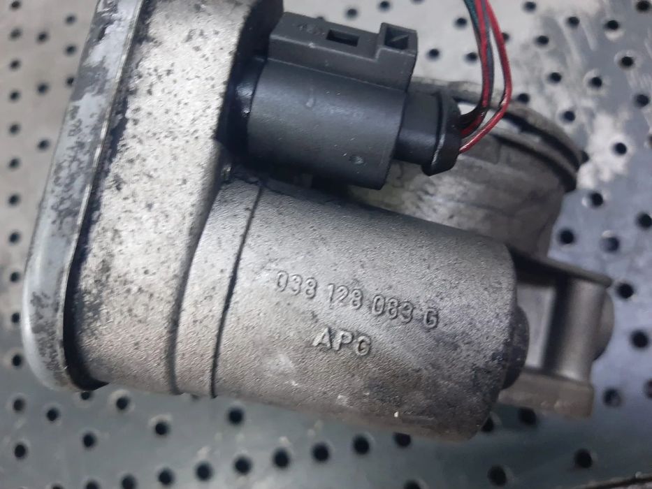 clapeta acceleratie  bsw 1.9 tdi skoda roomster fabia 2 vw polo 9n  038128083g