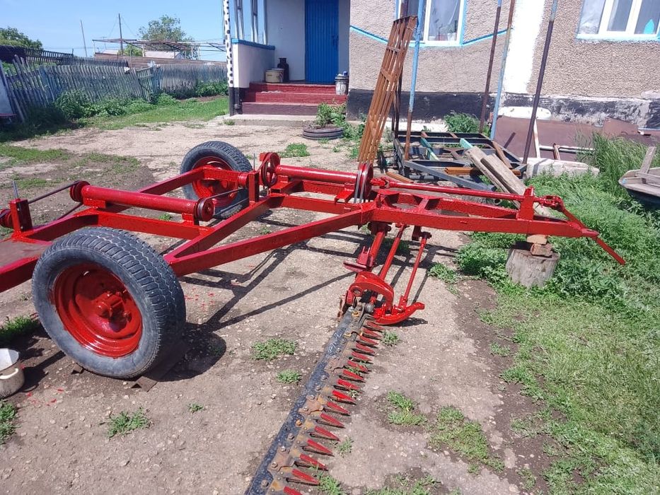 Продам новую косилку двухбруска