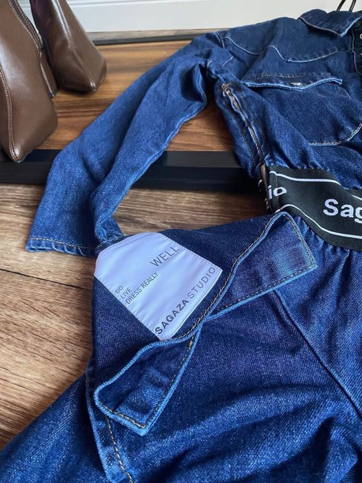 Дизайнерска дънкена разкроена рокля