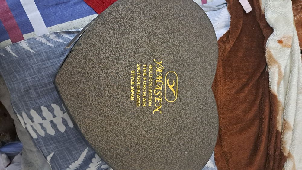 Продам  чайный сервиз