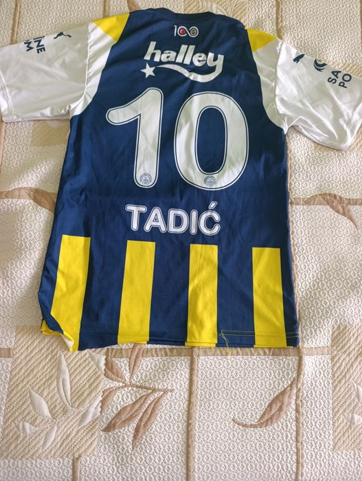 Тениска FENERBAHÇE Размер 176