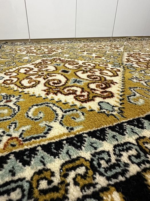 Ковёр натуральный в тюркском стиле стильный акцент для интерьера