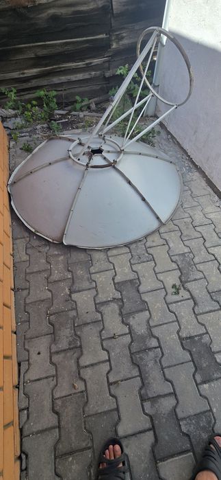 Продам антену. В комплекте