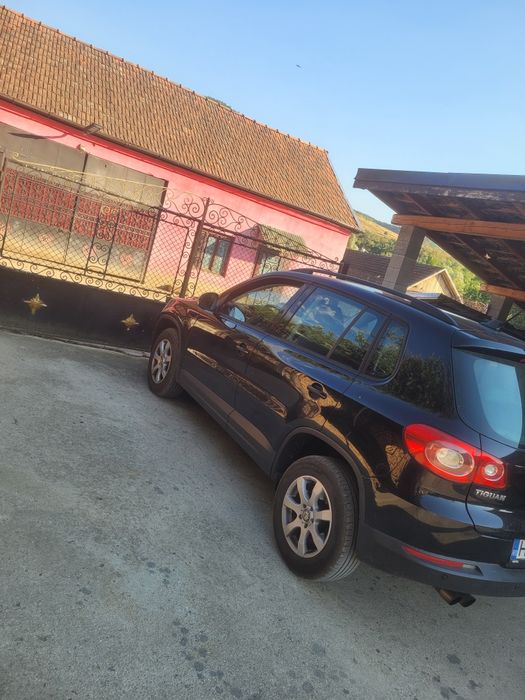 Vând tiguan 2010
