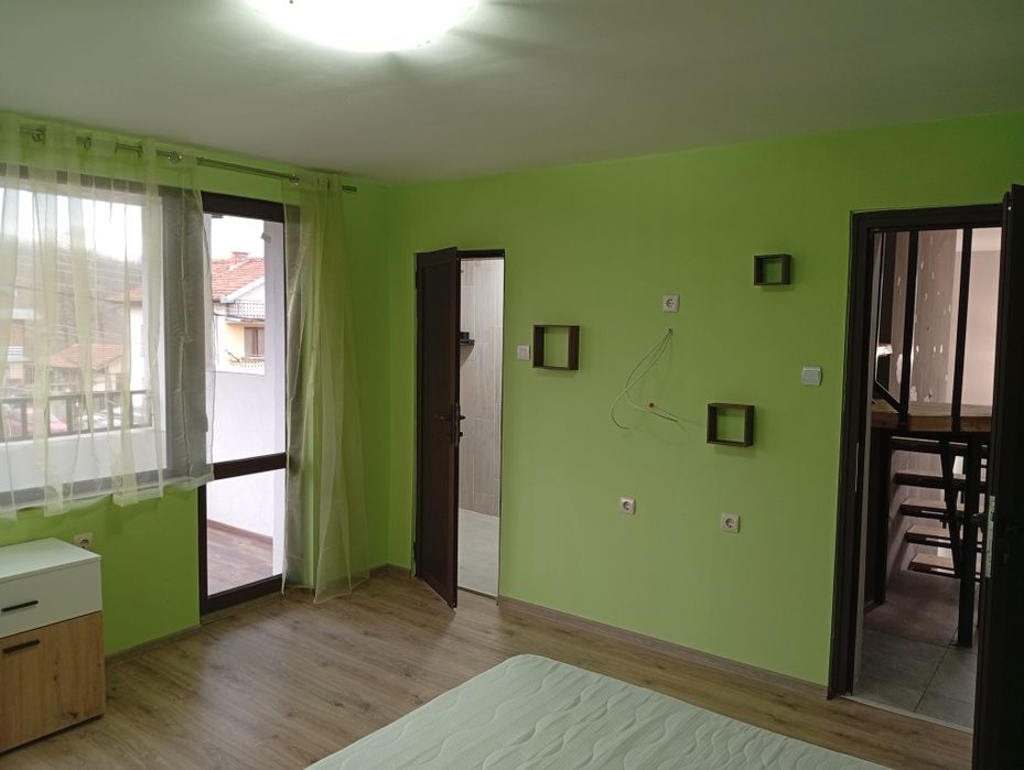 Продава се Къща в с. Орешак, Област Ловеч - 330 кв.м за 402 €/кв.м - Снимка #5