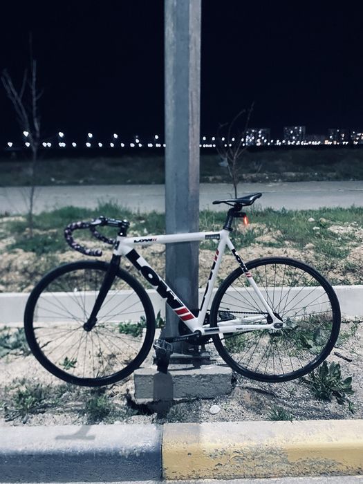 Fixed gear Lowll