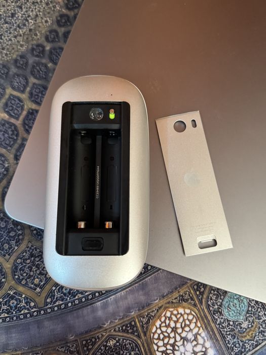 Magic Mouse 1 на батарейках