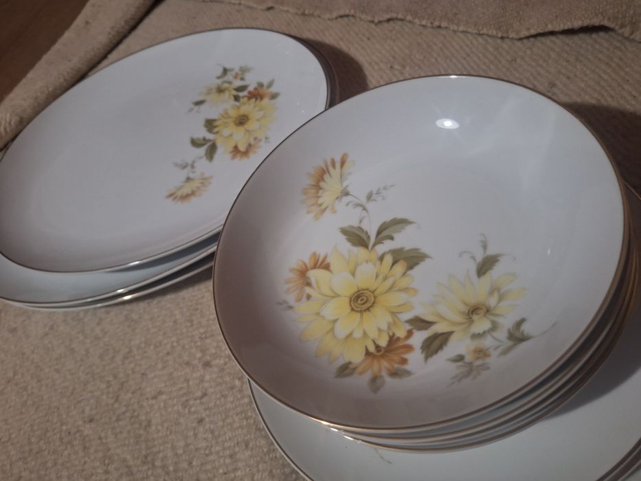 Голям порцеланов сервиз 14 части 45 см дължина⁸