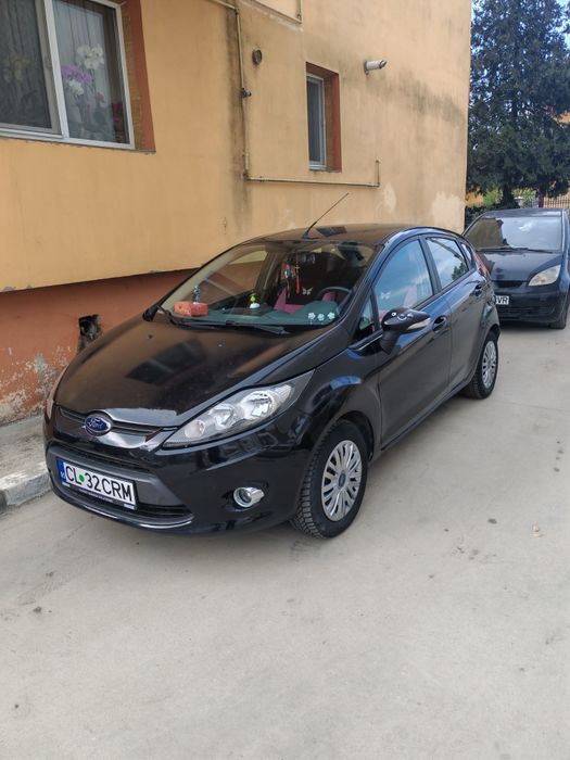 Ford Fiesta an 2012. Diesel consum 4 la suta